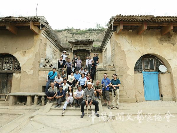 刊发时间:2015-07-27  张德玉 7月12日至17日,由中国民协,陕西省